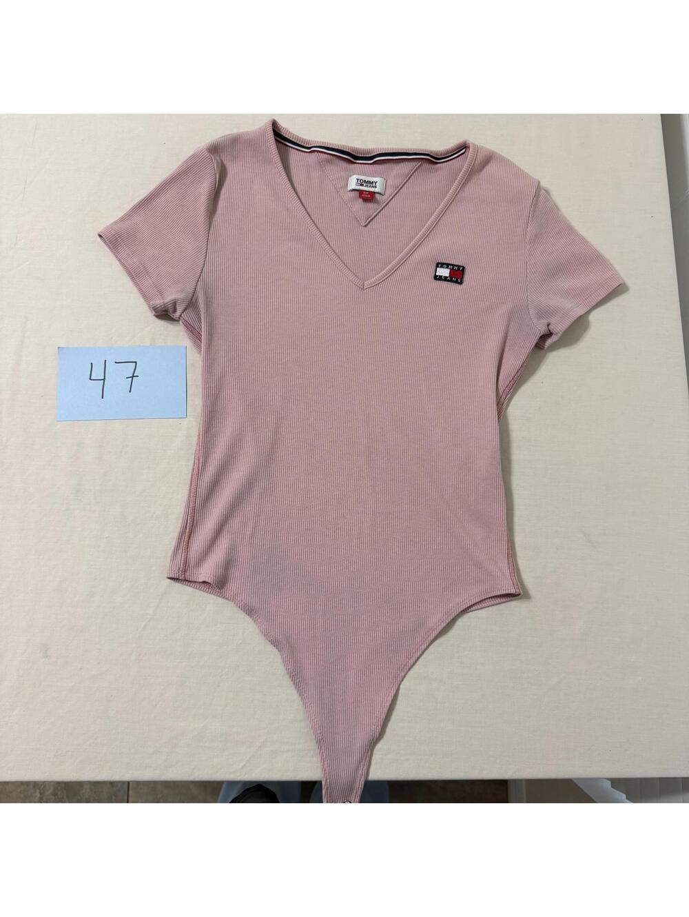 Tommy Hilfiger Women's Pink Ribbed V-Neck Bodysuit Size Small